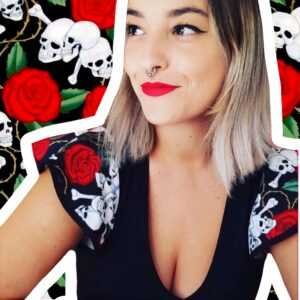 Camiseta volantes CALAVERAS Y ROSAS